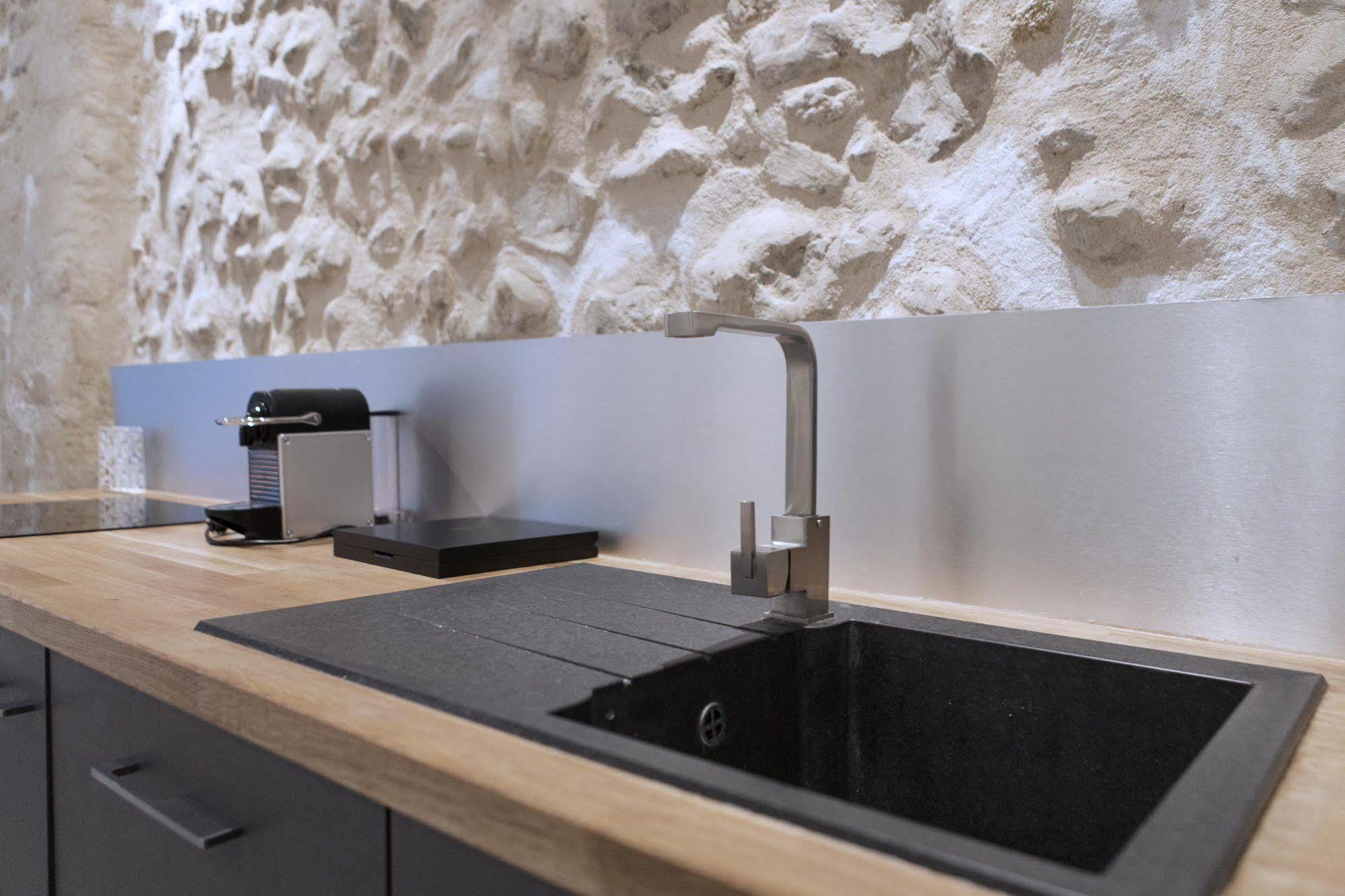 Ausone Beautiful Loft Apartment In Historical Center + Terrace And Parking Bordeaux Bagian luar foto