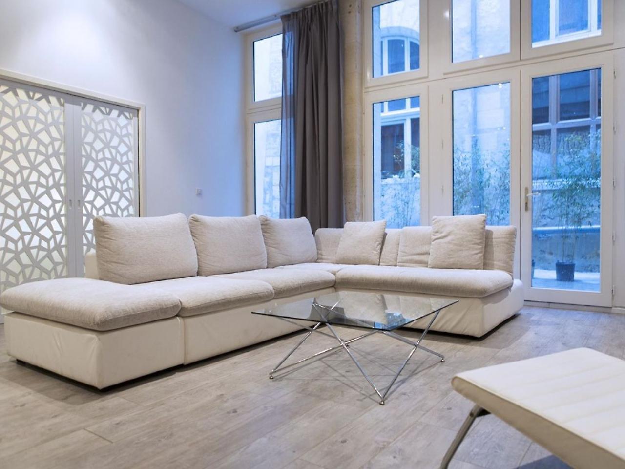 Ausone Beautiful Loft Apartment In Historical Center + Terrace And Parking Bordeaux Bagian luar foto